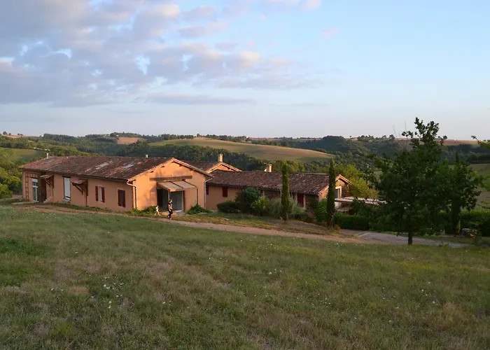 Le Puech De Nalbe * Villefranche-dʼAlbigeois