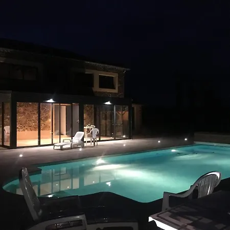 Сasa de vacaciones Le Puech De Nalbe *