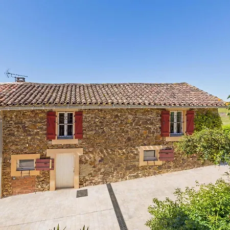 Holiday home Le Puech De Nalbe Villefranche-d'Albigeois