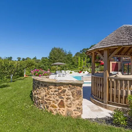 Le Puech De Nalbe Holiday home