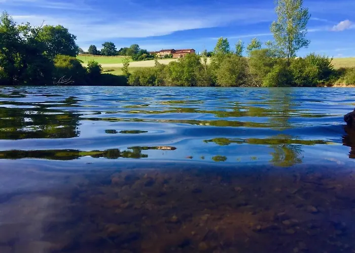 Le Puech De Nalbe * Villefranche-dʼAlbigeois