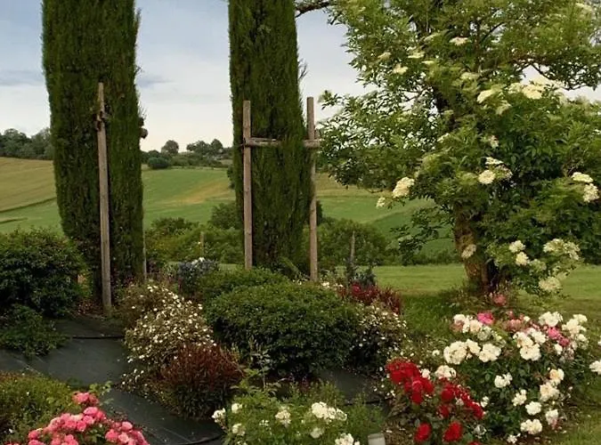 Le Puech De Nalbe * Villefranche-dʼAlbigeois