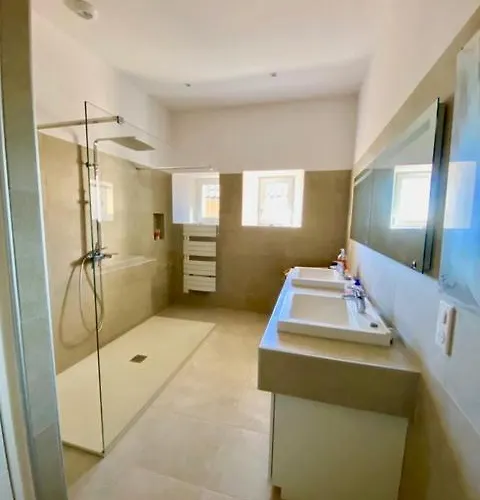 Le Puech De Nalbe * Villefranche-dʼAlbigeois